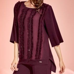 Tunic sweater 1/2 sleeves.